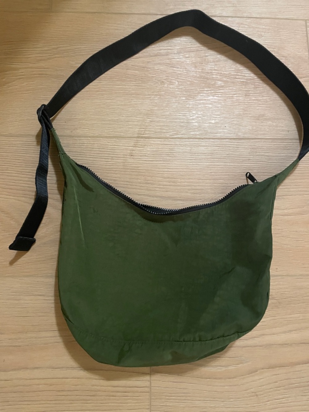 Baggu Olive Green Nylon Crossbody Bag with Black Strap